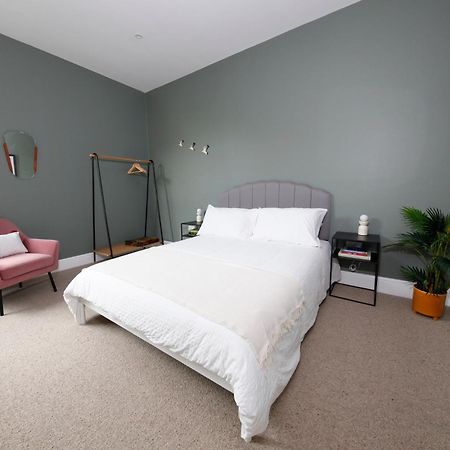 The Artist'S House Apartment Scarborough Bagian luar foto