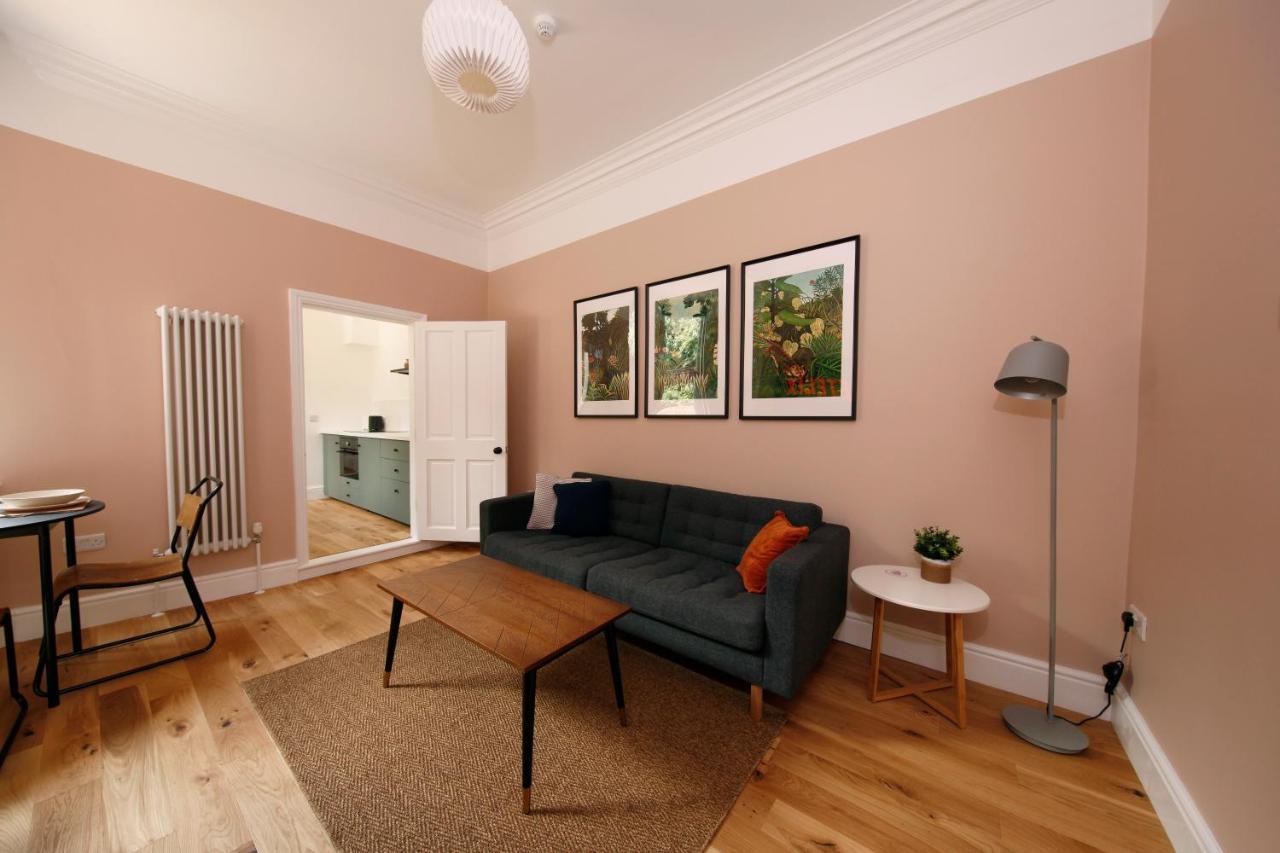 The Artist'S House Apartment Scarborough Bagian luar foto