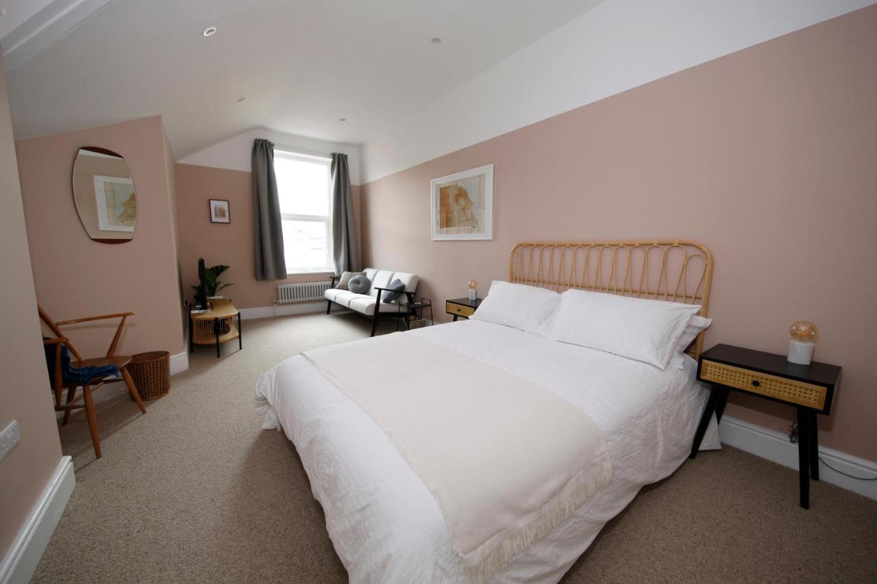 The Artist'S House Apartment Scarborough Bagian luar foto
