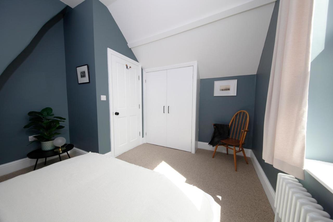 The Artist'S House Apartment Scarborough Bagian luar foto