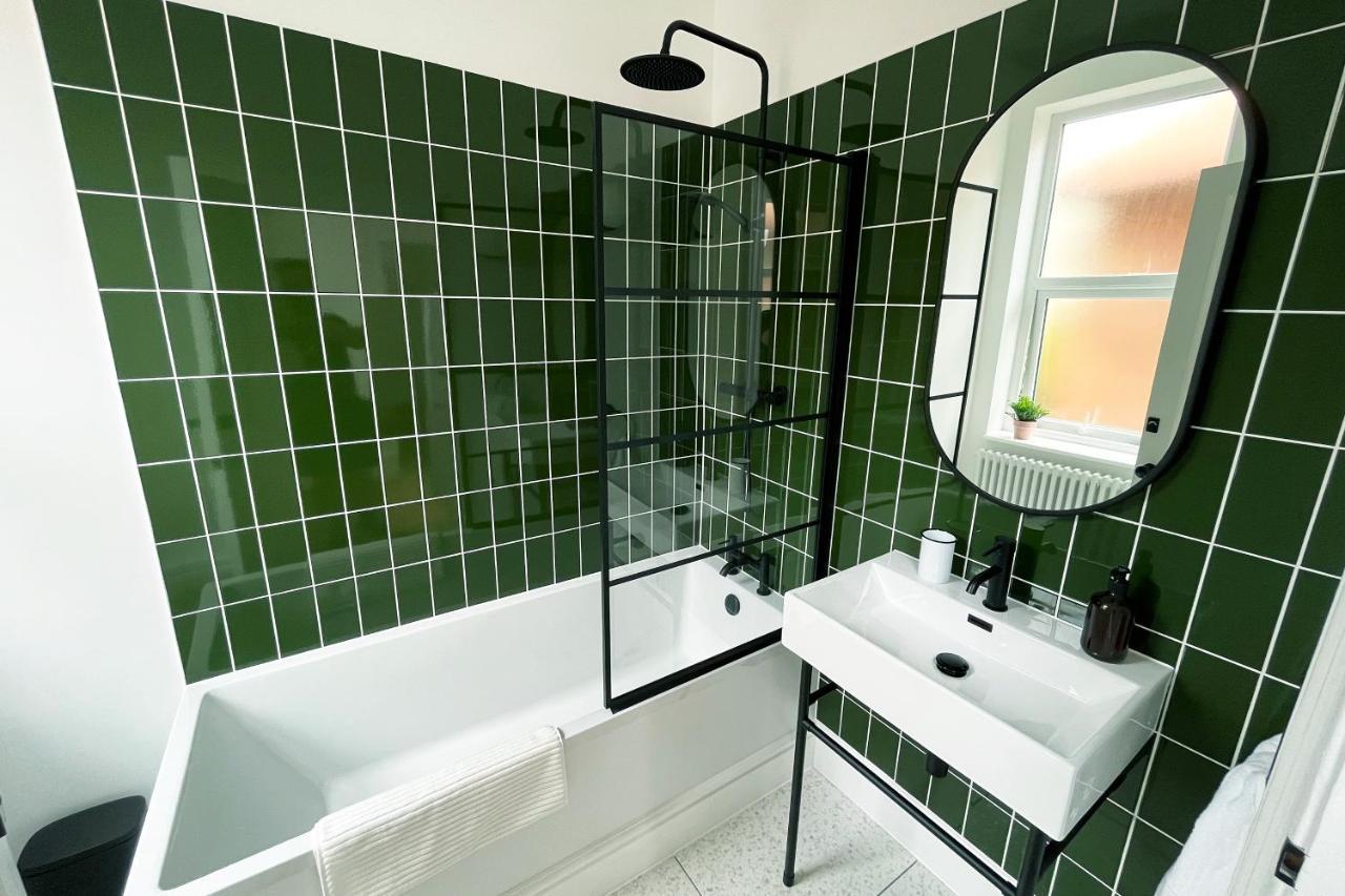 The Artist'S House Apartment Scarborough Bagian luar foto